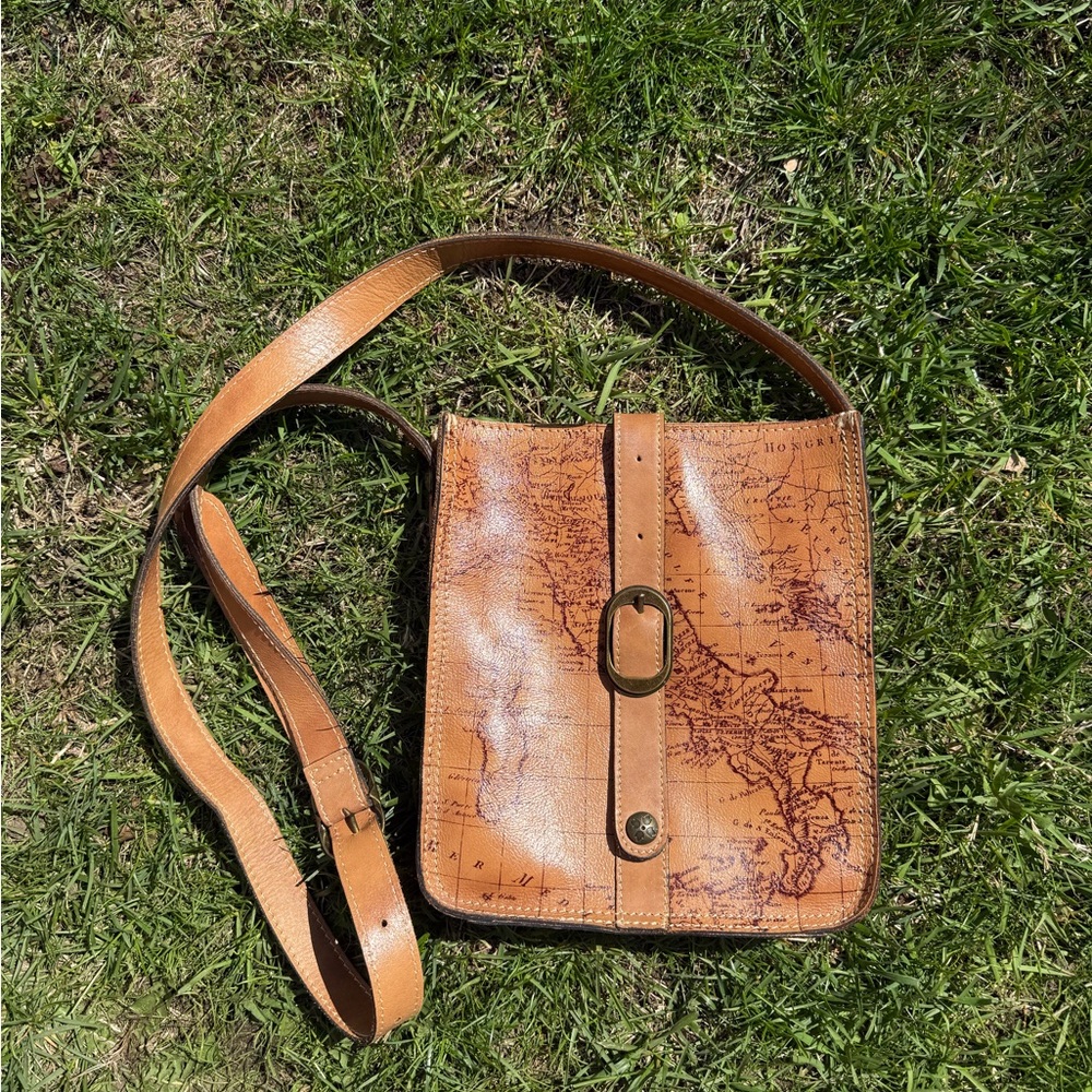 Patricia Nash Italian Leather Should Bag